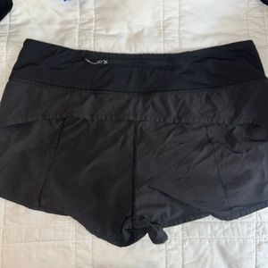 Lululemon Speed Shorts Size 8